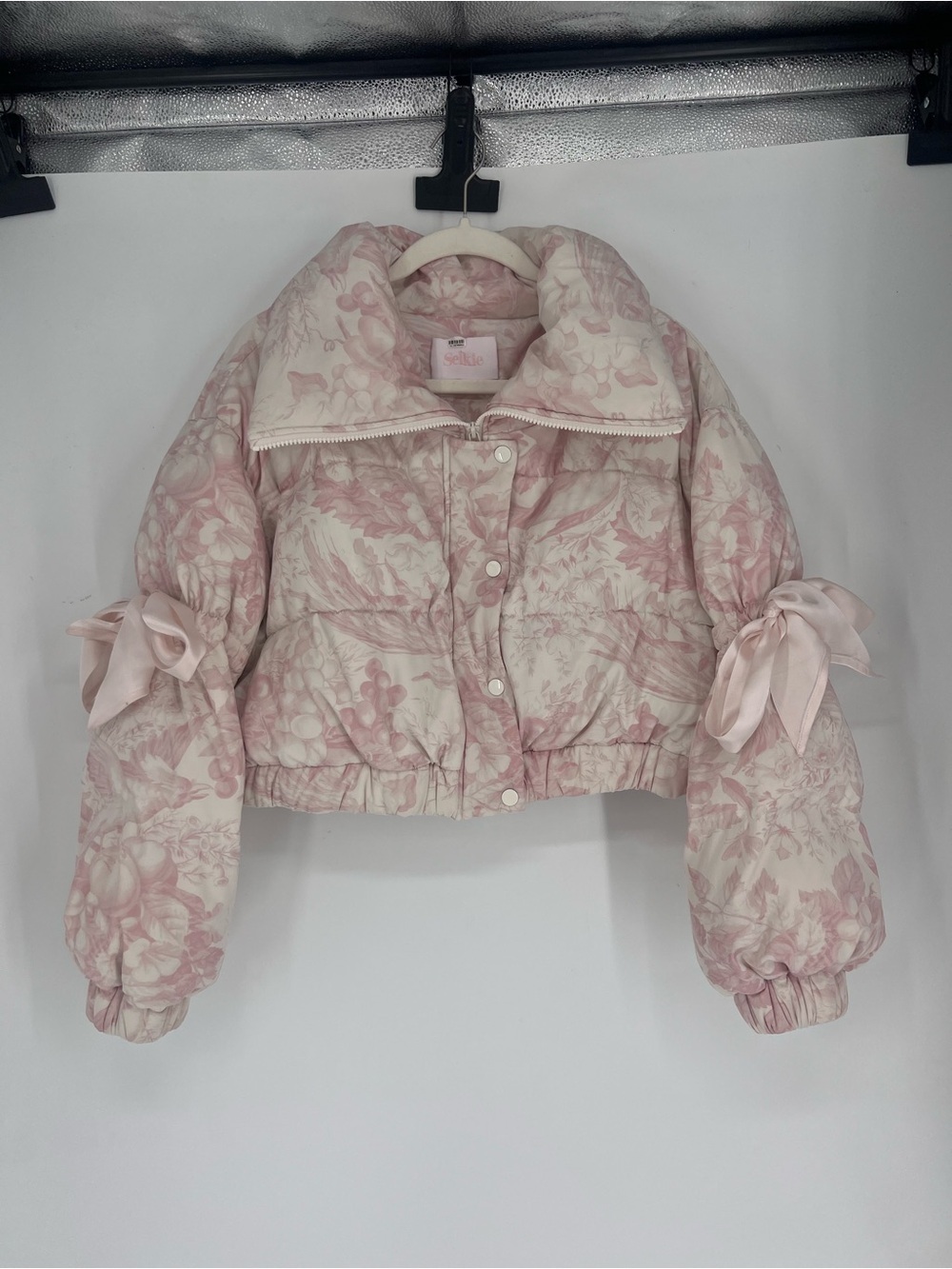 Selkie Pink & Cream Floral Cropped Bow Sleeve Coquette Puffer Jacket Coat M